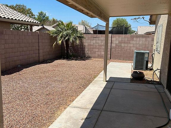5th image of 10657 W POINSETTIA Drive
