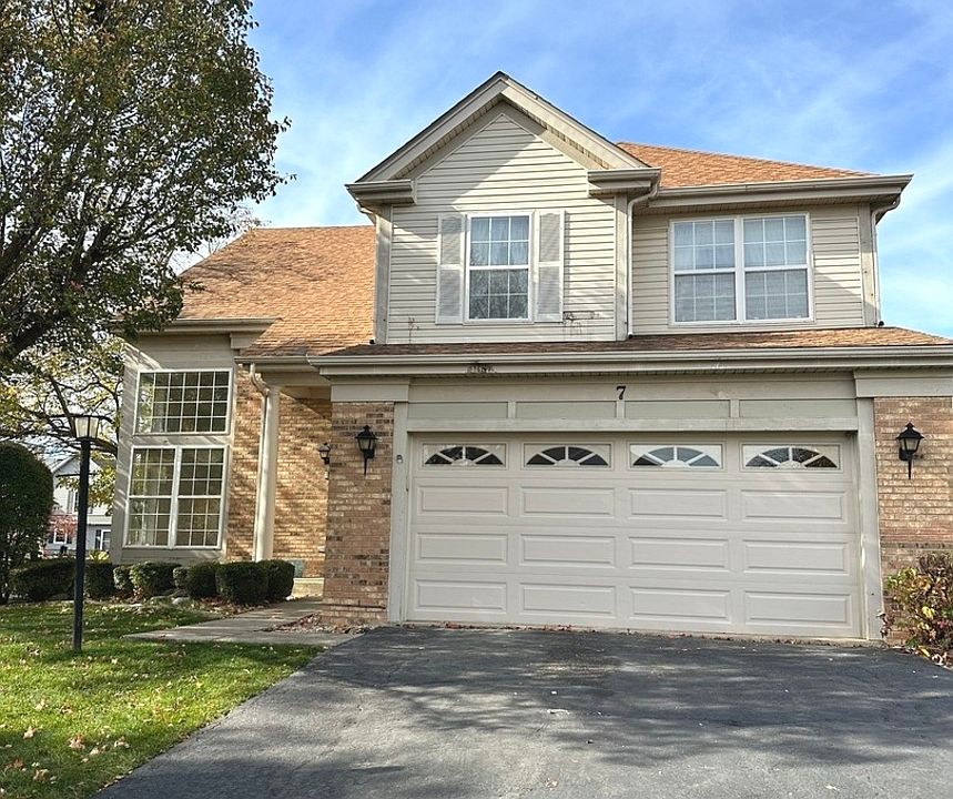 1st image of 7 Royal Oak Ct