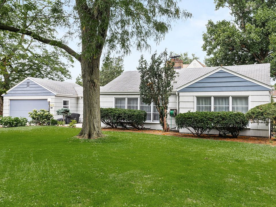1st image of 545 W Elm Park Ave