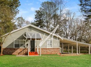 230 N Canton St, Terry, MS 39170