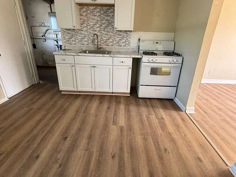 936 S Central Dr — Photo 8
