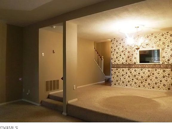 3rd image of 11727 S Briar Patch Dr #11727