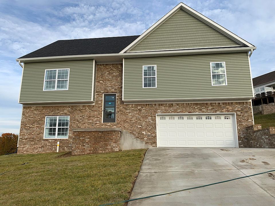 1st image of 110 Hackberry Ct