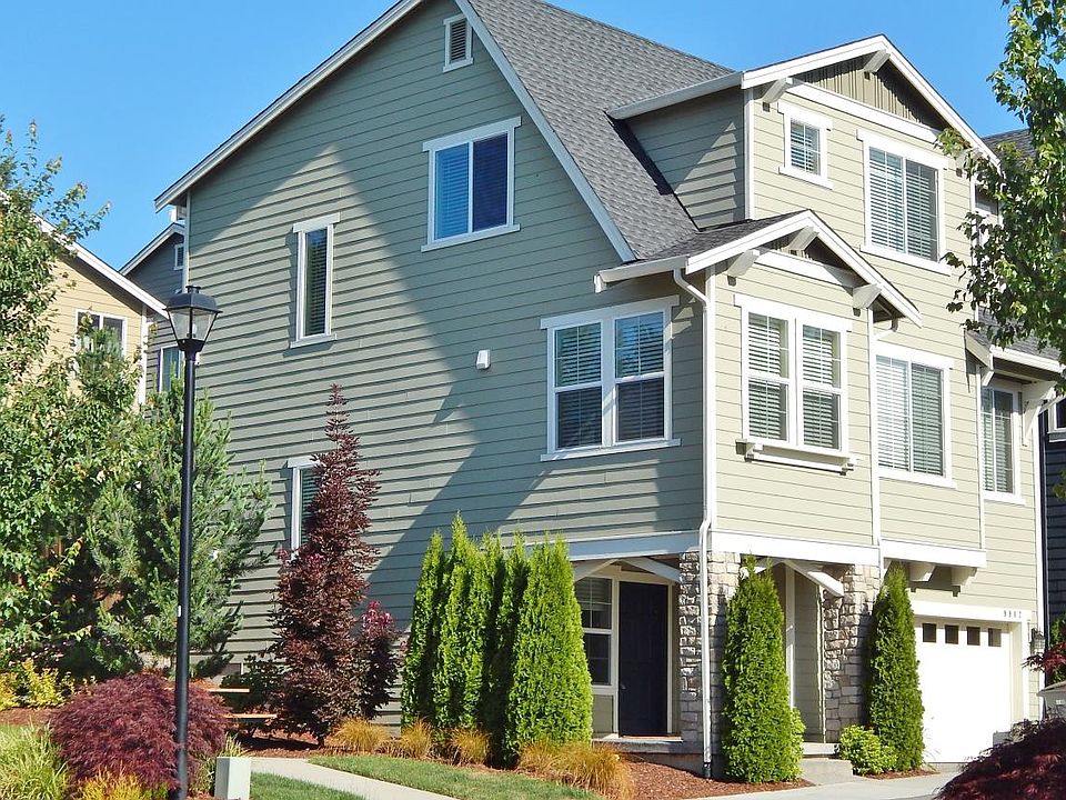 Light Bright Home 3 Story Home