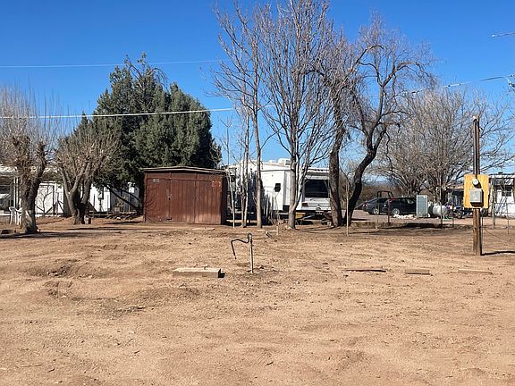 2nd image of 692 E Tonto Creek Trl