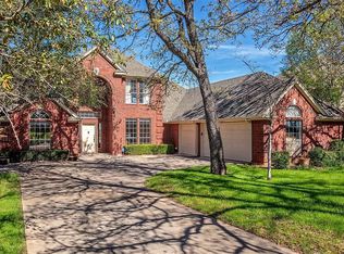 517 Clew Ct, Azle, TX 76020