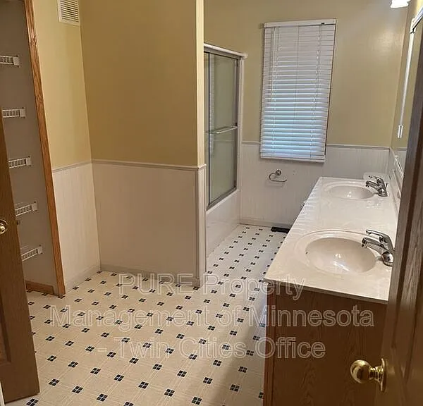 3183 Juniper Ln #C — Photo 10