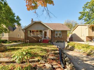 1916 39th St, Des Moines, IA 50310