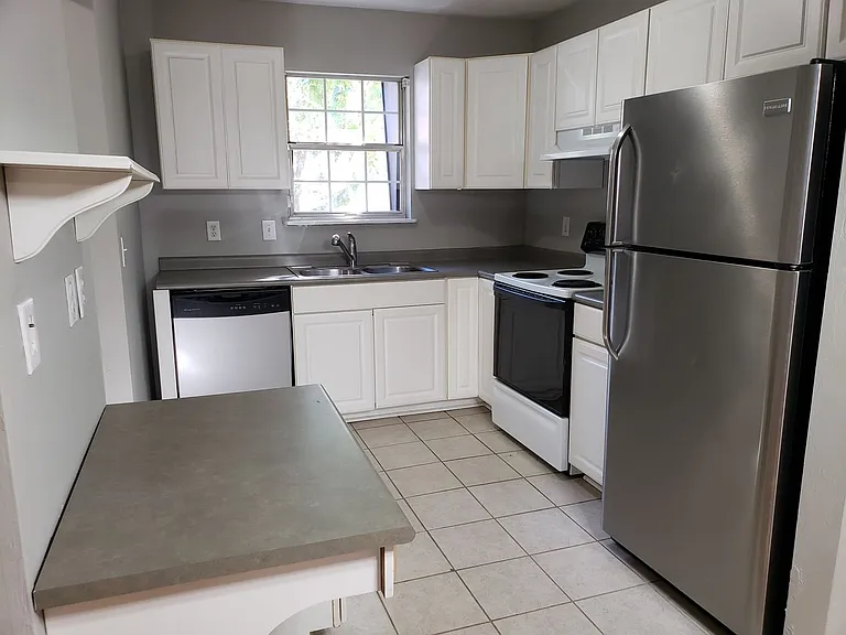 3222 Huntington Woods Blvd — Photo 3