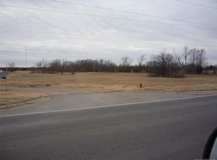 3302 W Cherokee Ave, Sallisaw, OK 74955