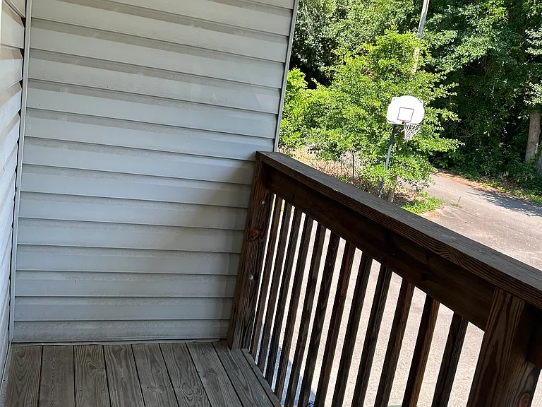 307 Walnut St — Photo 16