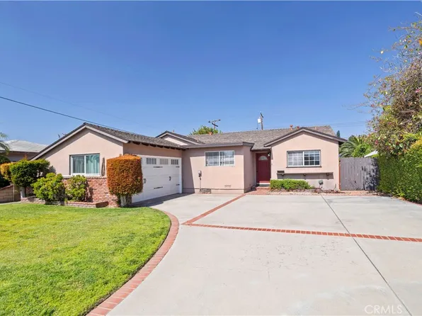 1005 N Dodsworth Ave, Covina, CA 91724