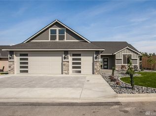 1715 Brambling Brae Ln, Wenatchee, WA 98801