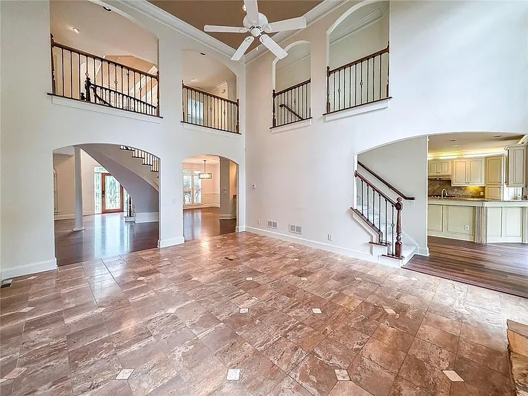 2502 Oak Hill Overlook — Photo 12