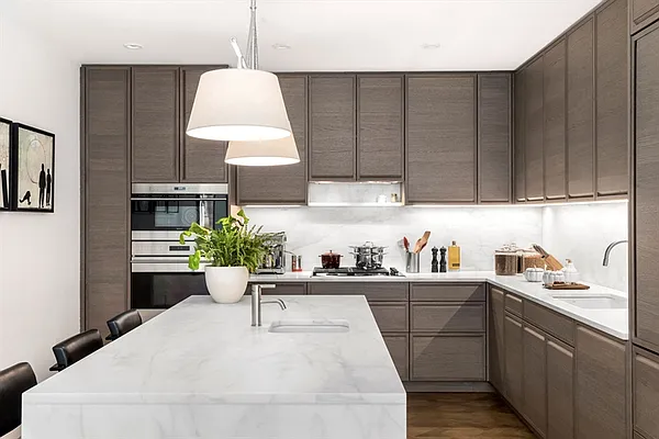 Sold by Corcoran | media 14