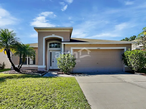 1002 Cristelle Jean Dr, Ruskin, FL 33570