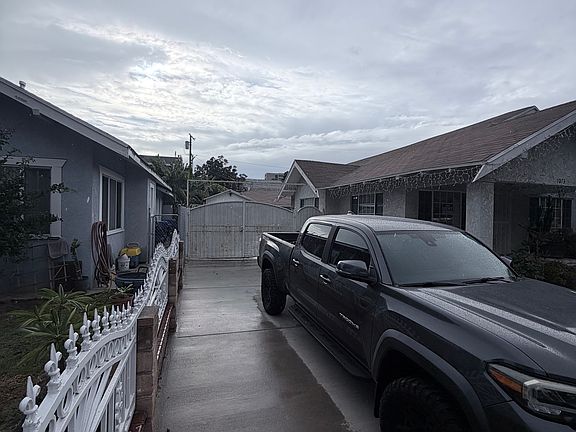 3rd image of 1073 Myrtle Ave #1