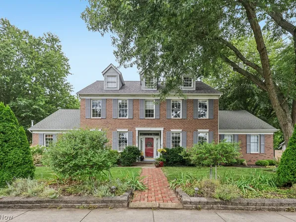 4400 Teal Ct, Westlake, OH 44145