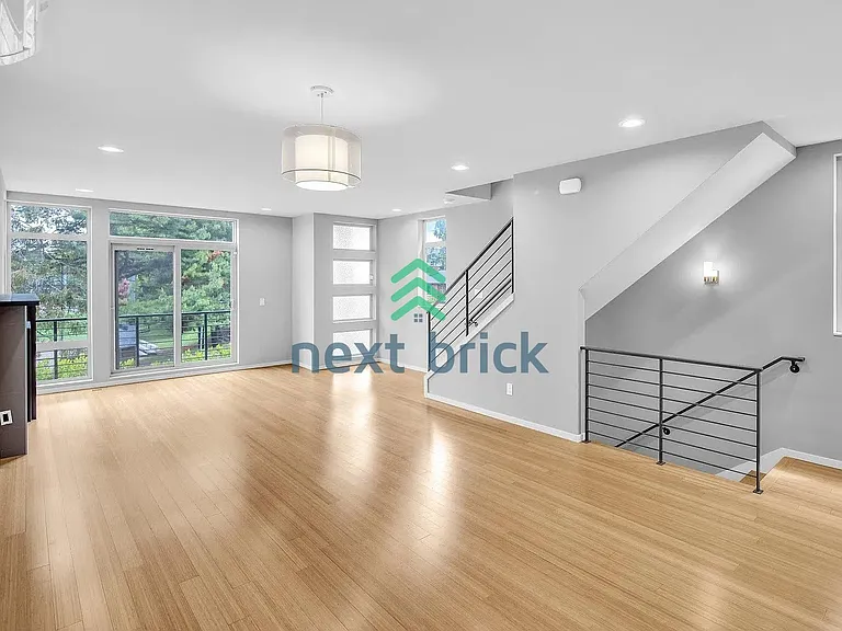 1503 NW 90th St — Photo 7