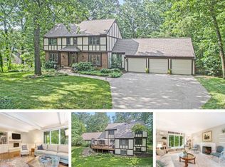 1696 Mont Rue Dr SE, Grand Rapids, MI