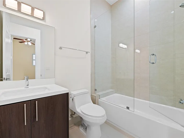 1430 SW 4th Ave #1430 — Photo 9