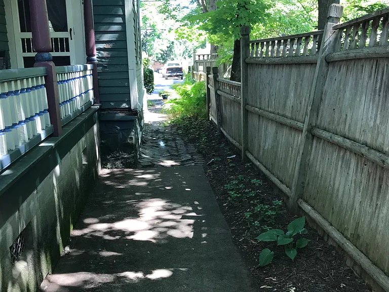 Spring St — Photo 38