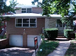 423 9th St #1, Palisades Park, NJ 07650