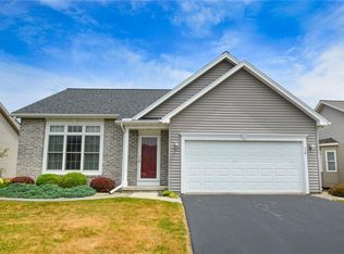 74 Pollet Pl, Rochester, NY 14626