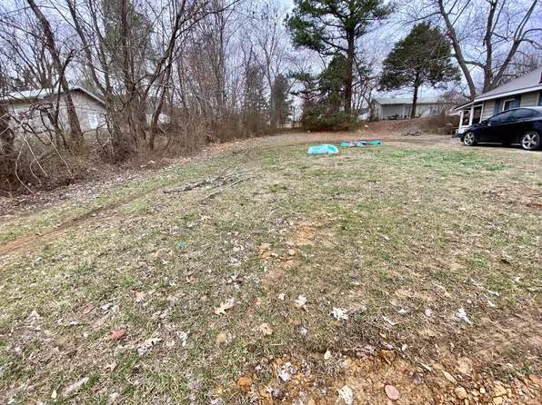 231 N Cherry St, Greenville, KY 42345
