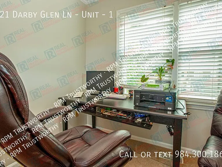 521 Darby Glen Ln #1 — Photo 19