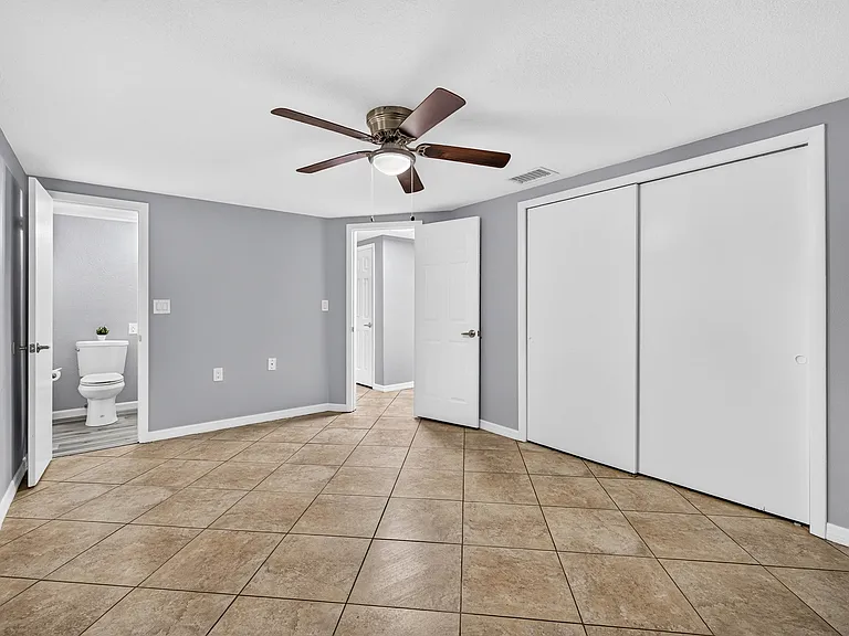 5439 Silver Spur Dr — Photo 15