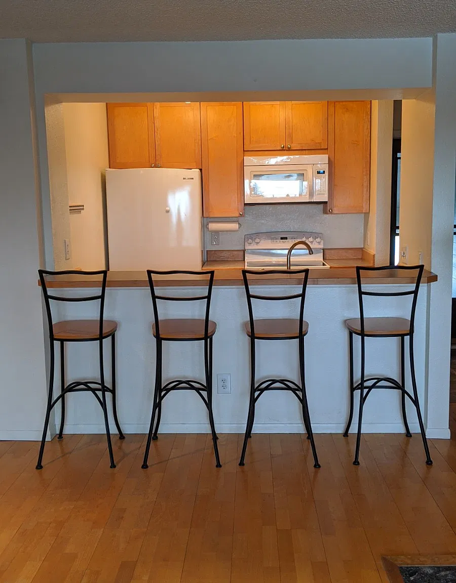 1 bed, 625 sqft, $1,599 — Photo 2