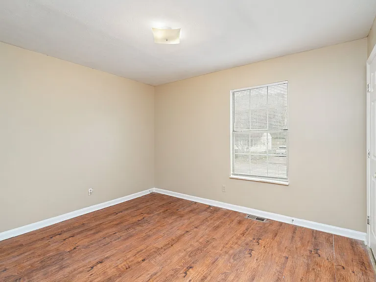 422 Cedar Ave #A — Photo 12