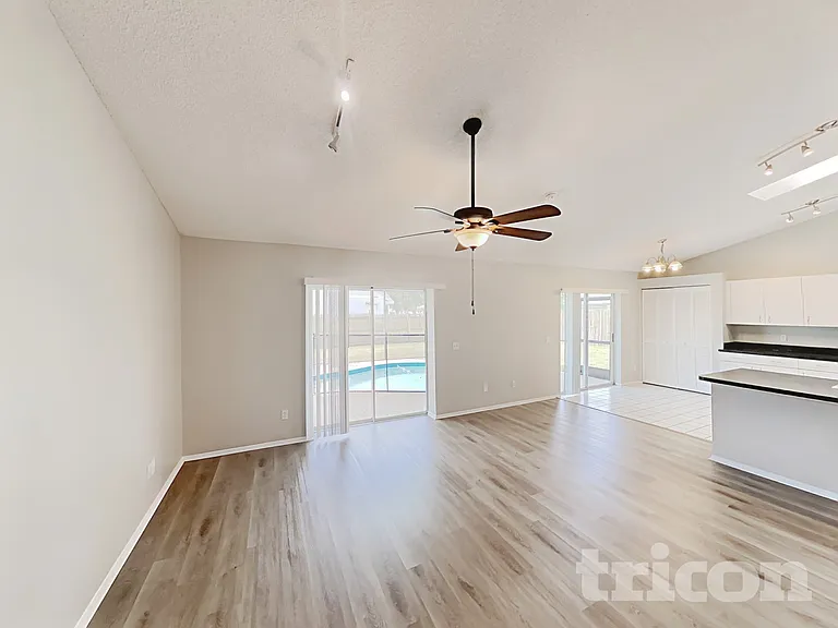 6209 61st Ct E — Photo 5
