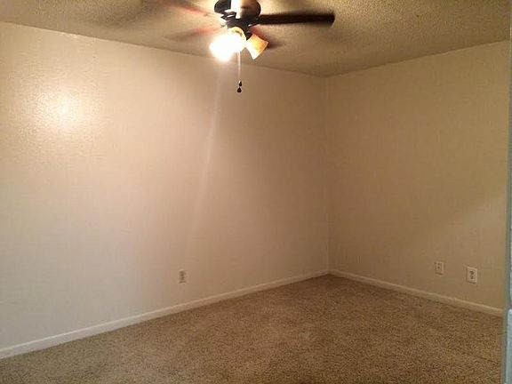 5th image of 900 E South St APT 3