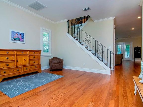 4th image of 3318 W Granada St
