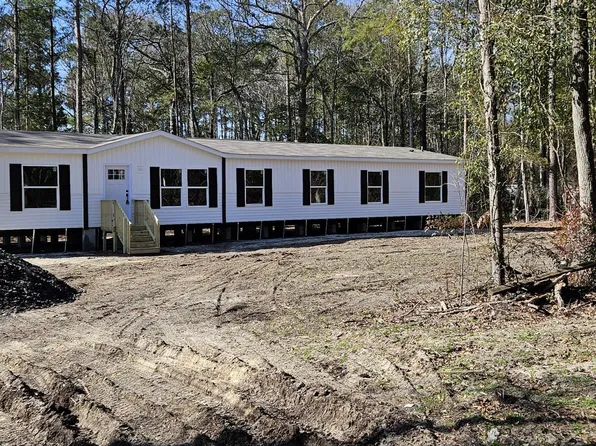 119 Martin Dr, Eutawville, SC 29048