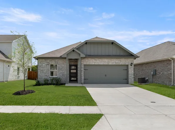 1239 Anderson Dr, Trenton, TX 75490