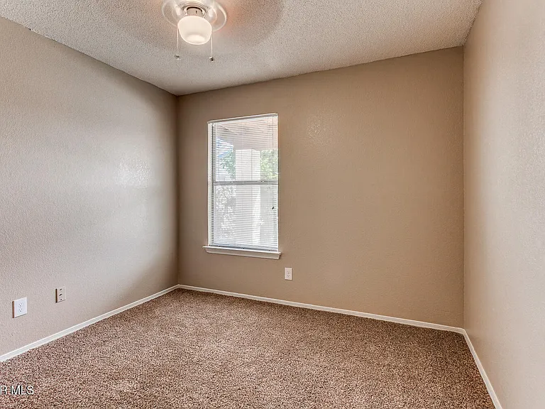 12494 Tierra Bella Dr — Photo 17