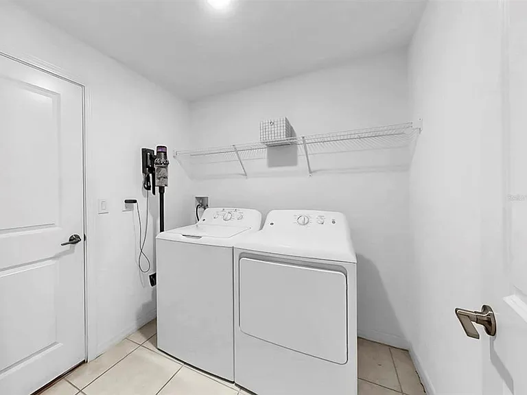 13256 Great Plains Dr — Photo 36