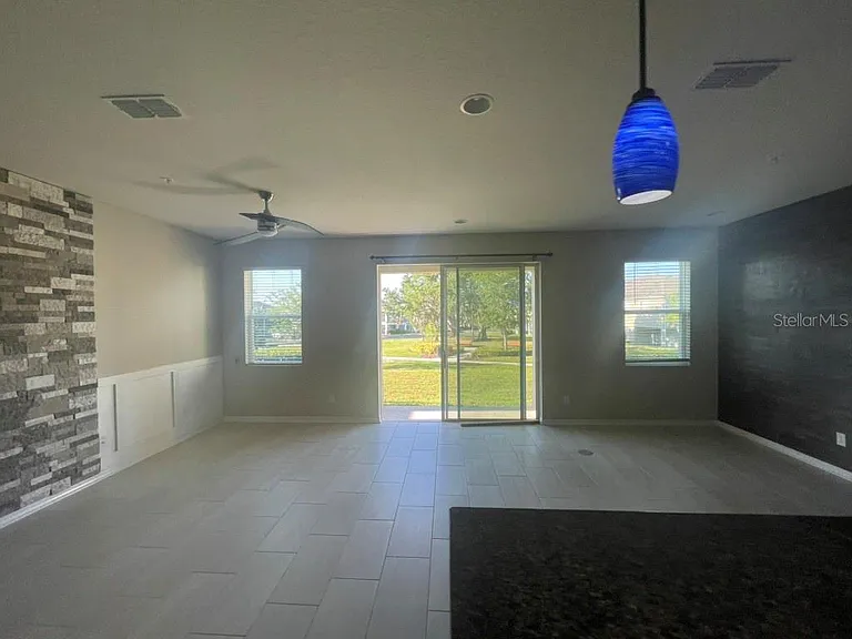 15221 Sunrise Grove Ct — Photo 17