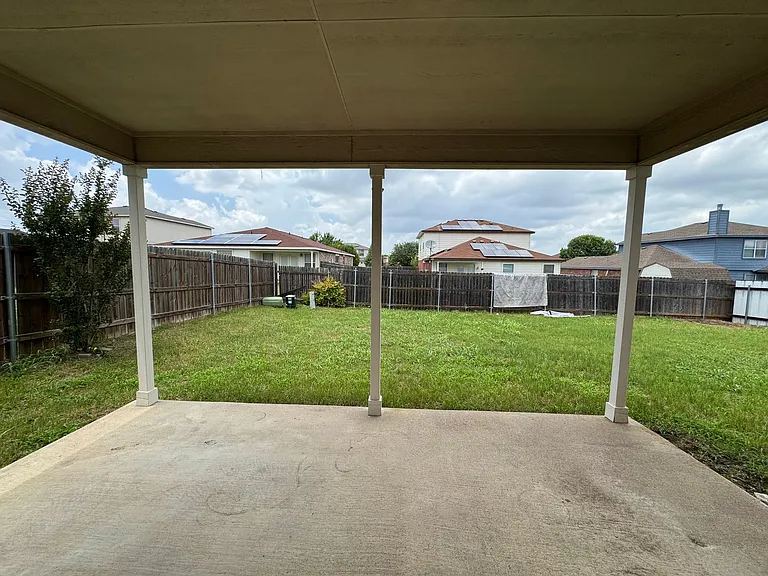 2209 Riley Dr — Photo 39