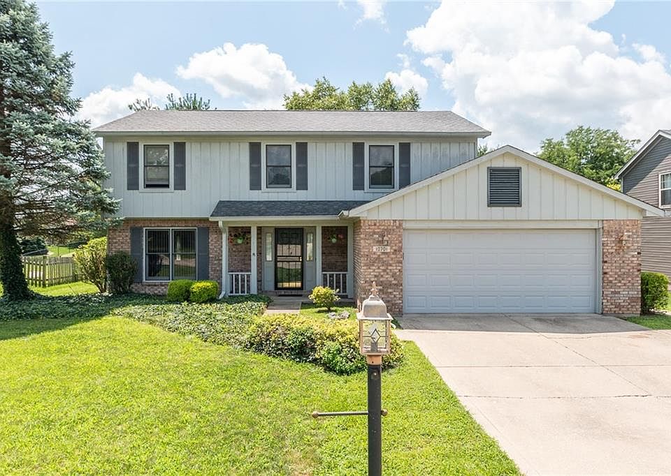 1st image of 10701 Creekside Woods Dr