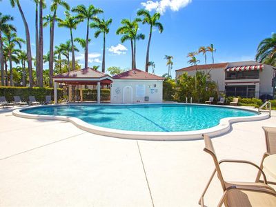 20110 NE 3rd Ct APT 8, Miami, FL, 33179