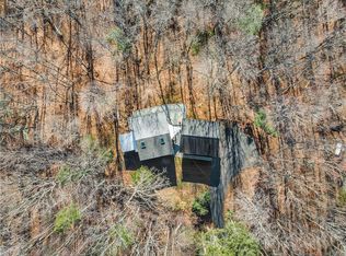 1668 Moose Hill Rd, Guilford, CT 06437