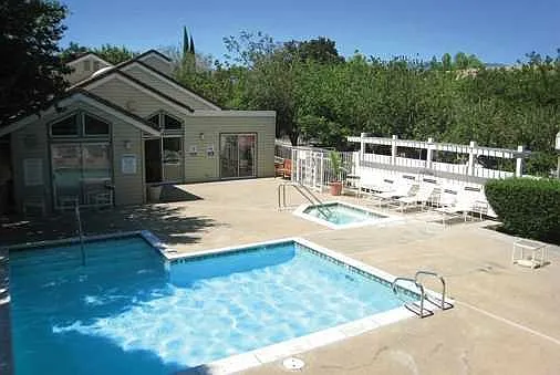 Emeritus Park Senior Apartments — Photo 2