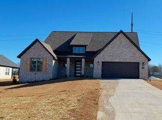 316 Fiori St, Springdale, AR 72762