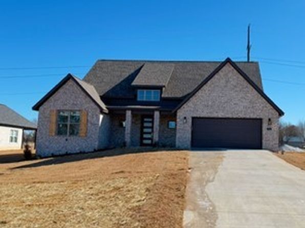 316 Fiori St, Springdale, AR 72762