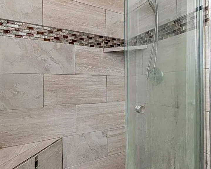 18163 Pinehurst Dr — Photo 14