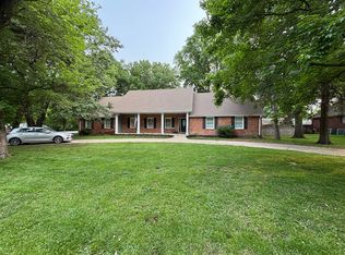 3526 W 100th Ter, Leawood, KS 66206